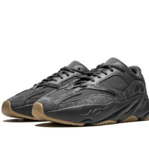 Adidas Yeezy Boost 700 Utility Black